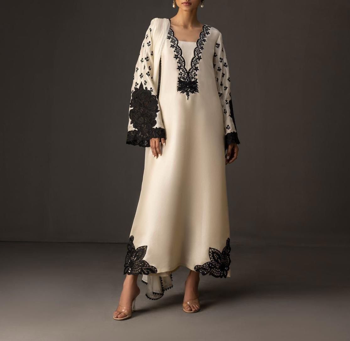 3 Piece shamooz silk unstitched